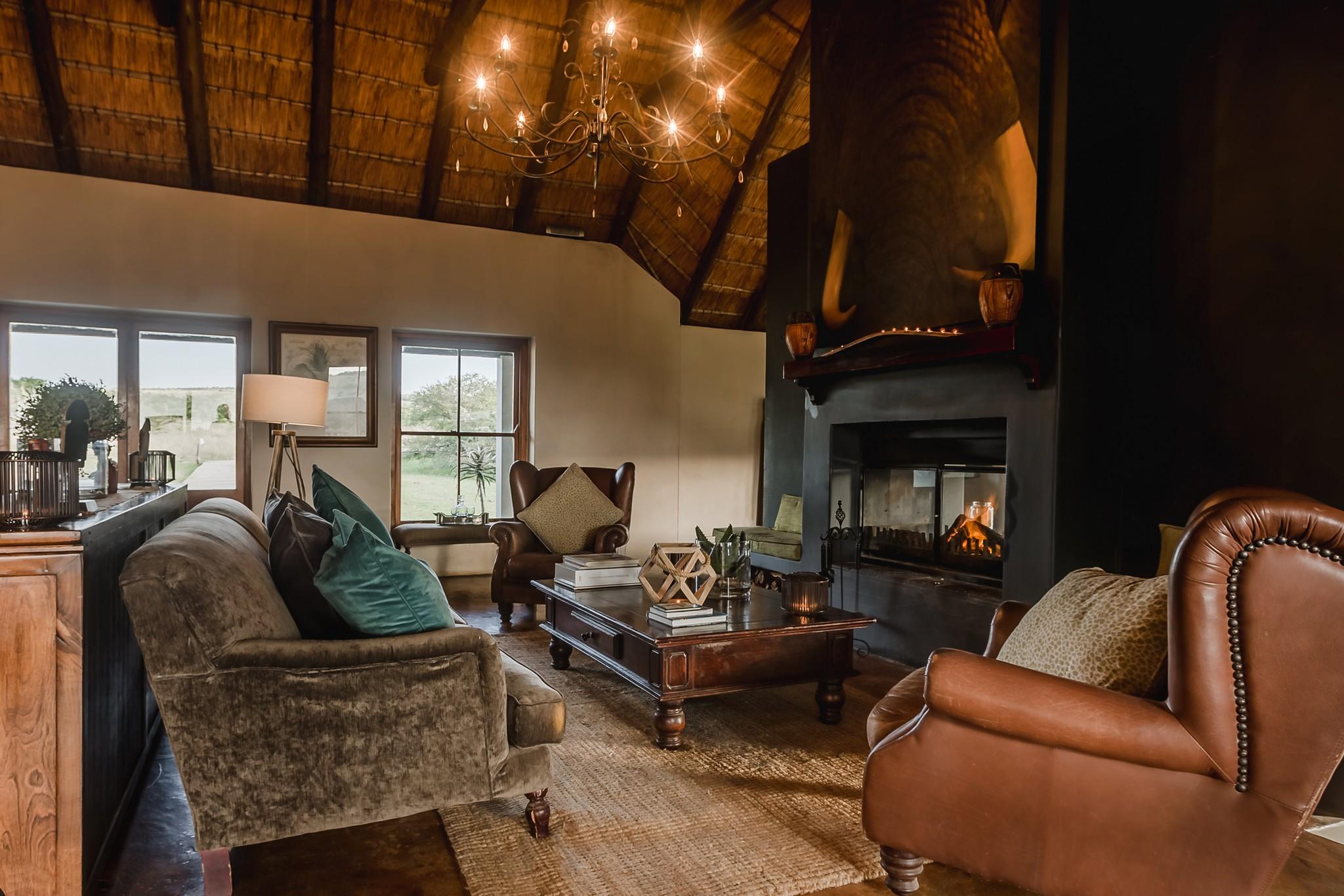 Hlosi Game Lodge - Amakhala Game Reserve Buyskloof Ngoại thất bức ảnh